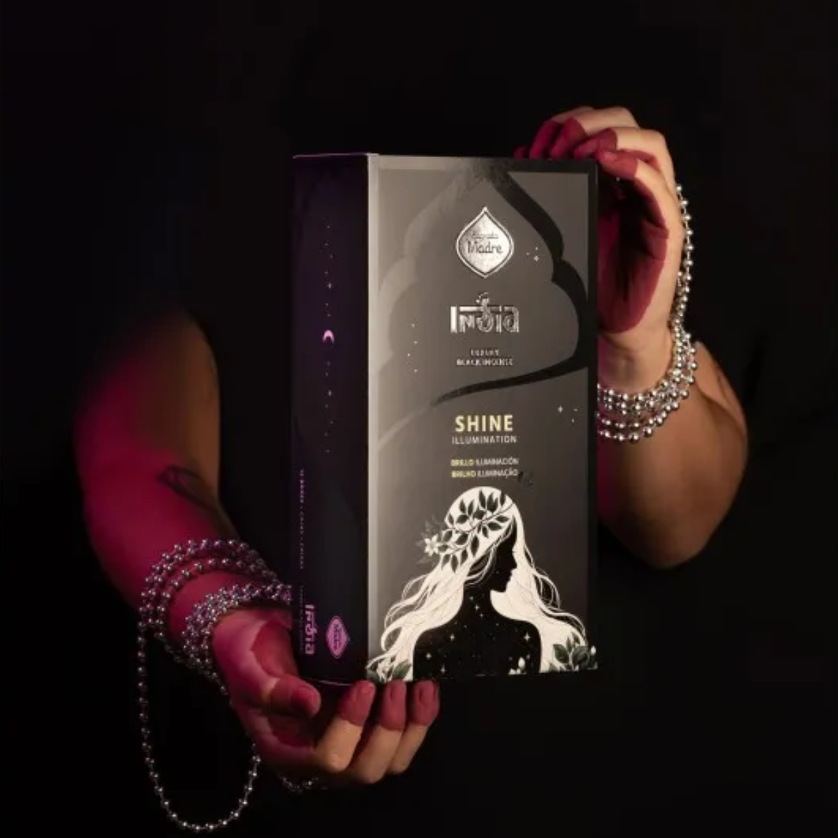 Varilla Sahumerio India Black Brillo