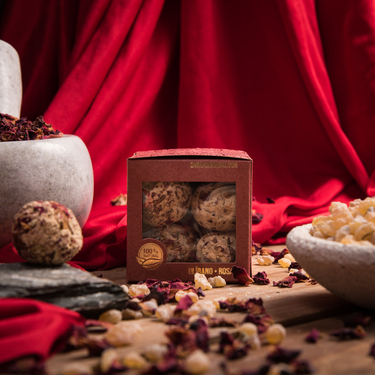 Bomba Premium Rosa & Olibano