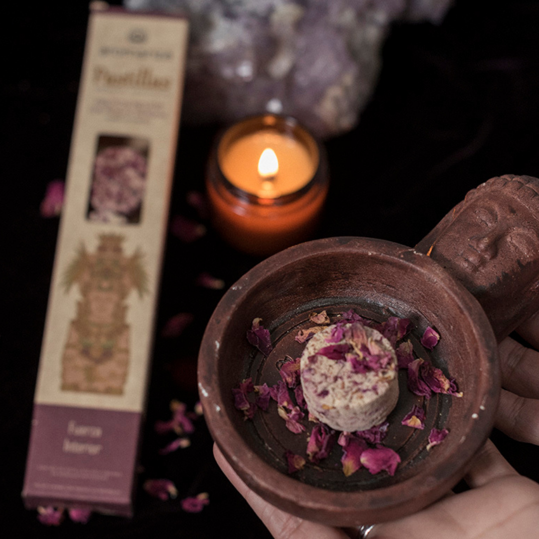 Pastilla Sahumerio Energia Limpia y Palo Santo - Aromanza