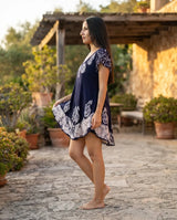 Blusa Vestido Devamati Marino con Blanco