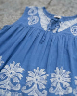 Blusa Darpita Azul con Blanco