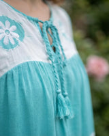 Blusa Chandri Aqua con Blanco
