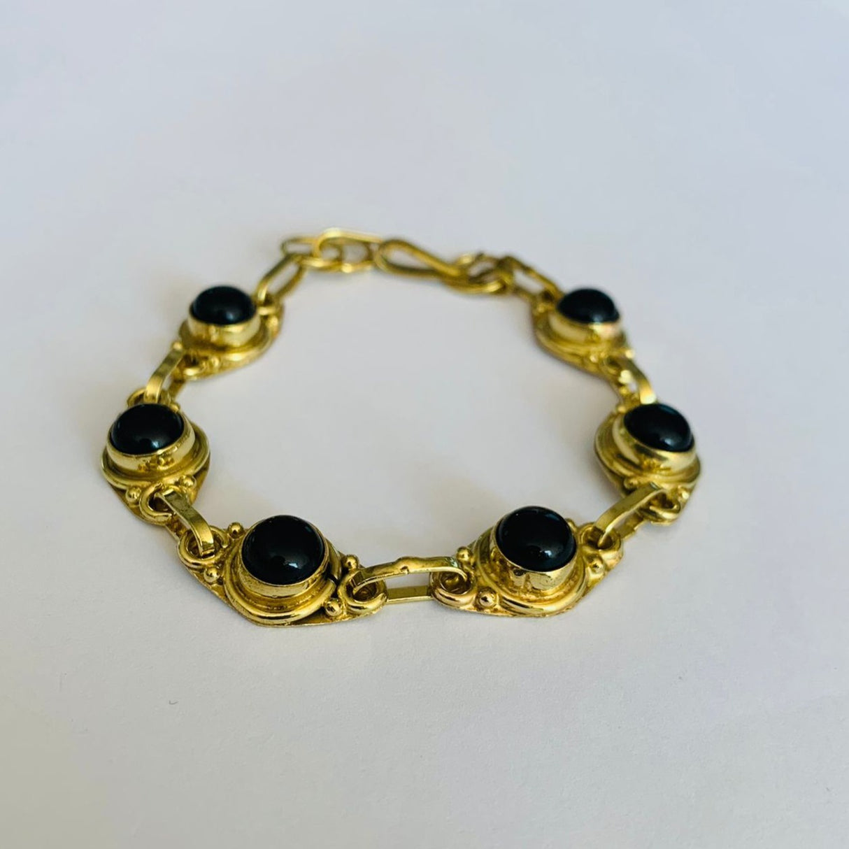 Pulsera Dorada Jolie Onix