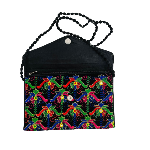 Cartera tipo sobre Black